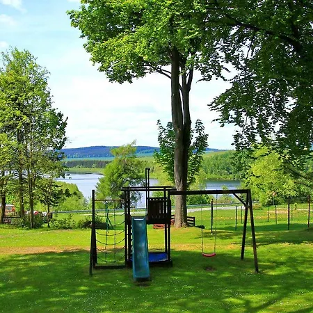 In Neuwernsdorf Erz 1080